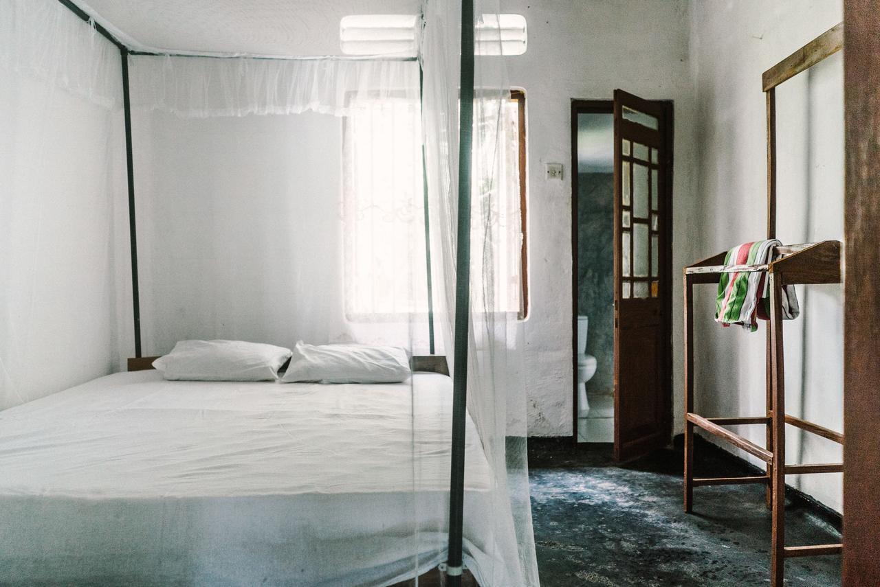 New Sam Tourist Inn Weligama Eksteriør bilde
